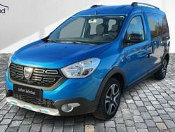 Blau Gebraucht 2018 Dacia Dokker Stepway Van / Kleinbus | 9.970 € (Fairer Preis)
