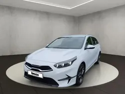 Weiß Neu 2025 Kia Ceed Sportswagon 4 Kombi | 27.980 € (Fairer Preis)