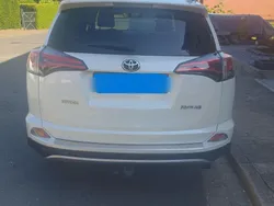 Weiß Gebraucht 2016 Toyota RAV4 SUV | 14.999 € (Teuer)