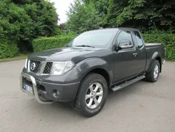 Grau Gebraucht 2009 Nissan Navara SE Abholung | 11.500 € (Etwas zu teuer)