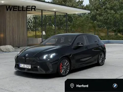 Saphirschwarz (schwarz) Neu 2025 BMW 120 Comfort Edition Kleinwagen | 48.410 €