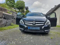 Schwarz Gebraucht 2013 Mercedes B220 AMG line Van / Kleinbus | 8.160 € (Superpreis)