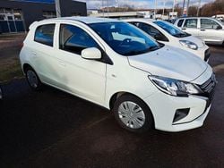 Weiß Gebraucht 2021 Mitsubishi Space Star Spirit Limousine | 9.390 € (Guter Preis)