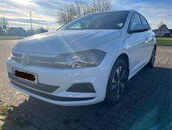 Weiß Gebraucht 2017 VW Polo Limousine | 8.700 € (Fairer Preis)