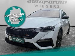Weiß Gebraucht 2023 Skoda Octavia RS Kombi | 31.881 € (Fairer Preis)