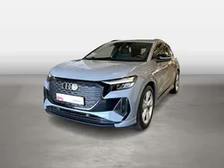 Grau Gebraucht 2022 Audi Q4 e-tron Sport SUV | 33.860 € (Fairer Preis)