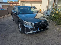 Grau Gebraucht 2021 Audi Q2 S-Line SUV | 25.600 € (Fairer Preis)