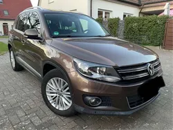 Braun Gebraucht 2014 VW Tiguan Sportline SUV | 11.300 € (Etwas zu teuer)