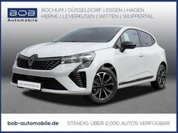 Arktisweiß (weiß) Gebraucht 2025 Renault Clio V Techno Kleinwagen | 21.888 € (Fairer Preis)