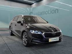 Schwarz Gebraucht 2021 Skoda Octavia Style Van / Kleinbus | 21.990 € (Fairer Preis)
