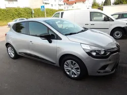 Silber Gebraucht 2019 Renault Clio IV Limousine | 9.999 € (Fairer Preis)