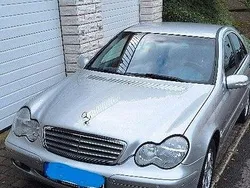 Silber Gebraucht 2003 Mercedes C180 Classic Limousine | 3.400 € (Fairer Preis)