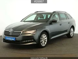 Grau Gebraucht 2021 Skoda Superb Ambition Kombi | 22.890 € (Guter Preis)