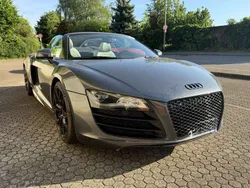 Grau Gebraucht 2010 Audi R8 Spyder Cabrio | 72.600 €