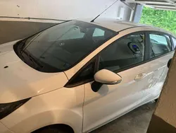 Weiß Gebraucht 2016 Ford Fiesta SYNC Edition Kleinwagen | 6.900 € (Guter Preis)