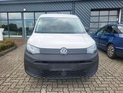 Weiß Gebraucht 2022 VW Caddy Van / Kleinbus | 15.900 € (Guter Preis)