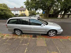 Silber Gebraucht 2001 Opel Omega Kombi | 2.750 €
