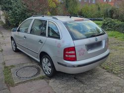 Silber Gebraucht 2004 Skoda Fabia Kombi | 799 € (Guter Preis)