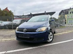 Blau Gebraucht 2011 VW Golf Plus Cross Comfortline Van / Kleinbus | 6.990 € (Fairer Preis)