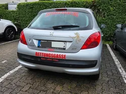 Silber Gebraucht 2009 Peugeot 207 Limousine | 850 € (Superpreis)