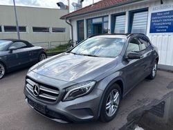 Mountaingrau met. Gebraucht 2014 Mercedes GLA200 Night SUV | 13.999 € (Fairer Preis)