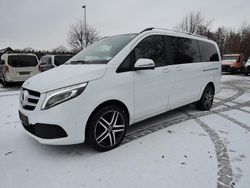 Bergkristallweiß metallic Gebraucht 2021 Mercedes V250 Edition Van / Kleinbus | 42.890 € (Superpreis)