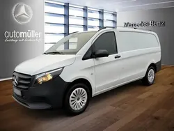 Stahlblau Gebraucht 2025 Mercedes Vito Van / Kleinbus | 42.709 € (Teuer)