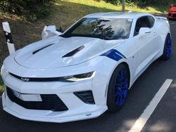 Weiß Gebraucht 2016 Chevrolet Camaro | 43.500 € (Teuer)