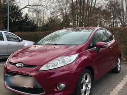 Violet Gebraucht 2009 Ford Fiesta Kleinwagen | 3.499 €