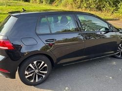 Schwarz Gebraucht 2019 VW Golf VII IQ Drive Limousine | 17.300 € (Guter Preis)