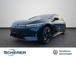 Aquamarinblau metallic (metallic) Gebraucht 2025 VW ID.7 GTX Limousine | 51.380 € (Fairer Preis)