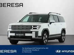 Creamy white / mic Neu 2025 Hyundai Santa Fe Intro Edition SUV | 55.980 €