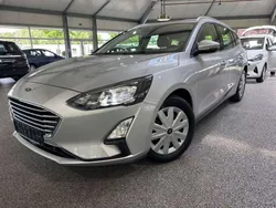 Silber Gebraucht 2022 Ford Focus Cool & Connect Kombi | 15.480 € (Superpreis)