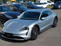 Dolomitsilbermetallic Gebraucht 2021 Porsche Taycan Cross Turismo Limousine | 61.111 € (Fairer Preis)