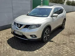 Grau Gebraucht 2015 Nissan X-Trail Tekna SUV | 9.250 € (Superpreis)