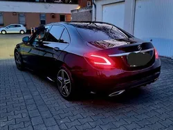 Schwarz Gebraucht 2019 Mercedes C300 AMG line Limousine | 32.000 € (Etwas zu teuer)