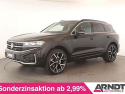Schwarz Gebraucht 2024 VW Touareg R-line SUV | 60.684 € (Etwas zu teuer)