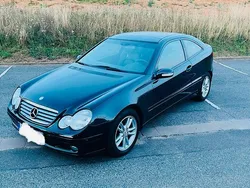 Schwarz Gebraucht 2001 Mercedes 230 Coupé | 8.500 € (Teuer)