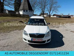 Weiß Gebraucht 2014 Skoda Roomster Plus Edition Kombi | 2.500 € (Superpreis)