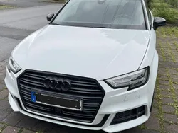 Weiß Gebraucht 2017 Audi A3 S-Line Limousine | 18.000 € (Guter Preis)