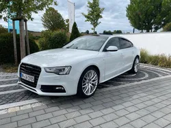 Weiß Gebraucht 2016 Audi A5 Sportback Sport Limousine | 19.300 € (Etwas zu teuer)