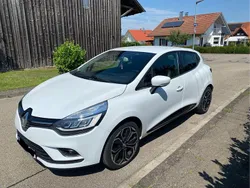 Weiß Gebraucht 2019 Renault Clio IV Intens Kleinwagen | 9.990 € (Fairer Preis)