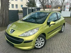 Grün Gebraucht 2007 Peugeot 207 Urban Move Kleinwagen | 2.700 € (Guter Preis)