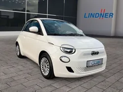Weiß Gebraucht 2023 Fiat 500e Kleinwagen | 19.990 € (Guter Preis)