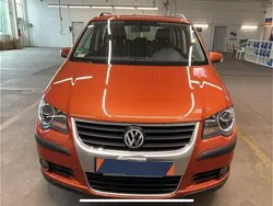 Rot Gebraucht 2008 VW Touran Cross Van / Kleinbus | 8.490 € (Fairer Preis)