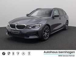 Mineralgraub39 Gebraucht 2022 BMW 318 M Sport Kombi | 26.999 € (Guter Preis)
