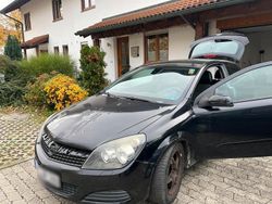 Schwarz Gebraucht 2008 Opel Astra GTC Kleinwagen | 999 € (Superpreis)
