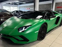 Grün Gebraucht 2019 Lamborghini Aventador Cabrio | 435.000 € (Etwas zu teuer)