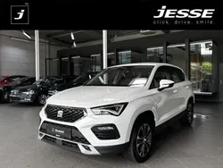 Sonderlackierung bilaweiß Gebraucht 2022 Seat Ateca Style SUV | 26.491 € (Guter Preis)