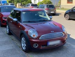 Rot Gebraucht 2009 Mini ONE Kleinwagen | 3.100 € (Fairer Preis)